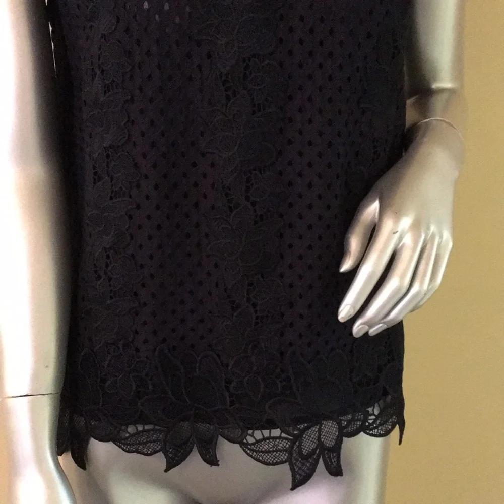 ANN TAYLOR | Mixed Lace Shell / Lace Top - Picture 4 of 10